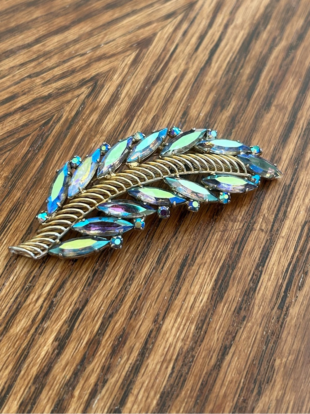 Vintage Unsigned AB Rhinestone Leaf Feather Pin Brooch